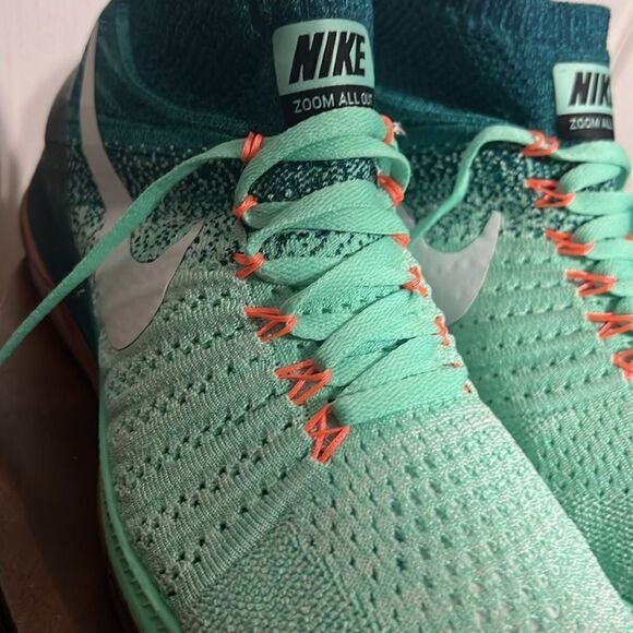 🔥 Nike Zoom All Out Flyknit ‘Green Glow’ 845361-300 Women’s Size 9.5 - PERFECT - Picture 8 of 12